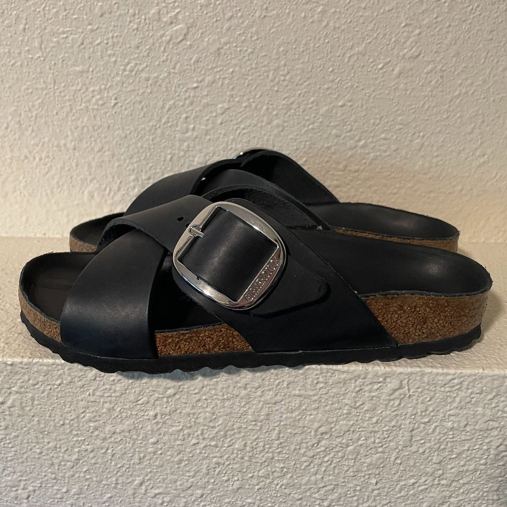 New Siena Big Buckle Birkenstock Black Sandals – Size 6